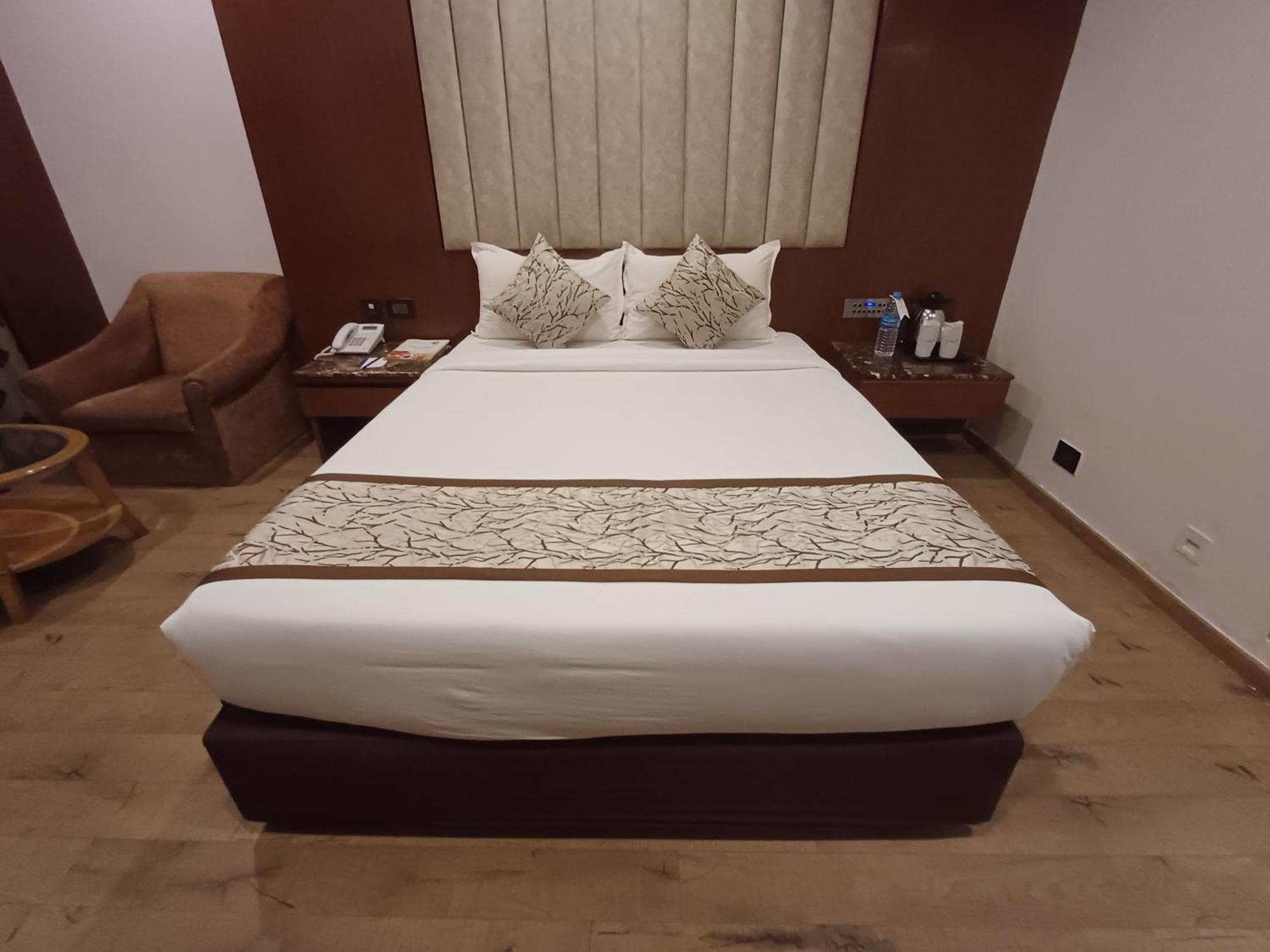 Hotel Benzz Park Čennai Exteriér fotografie