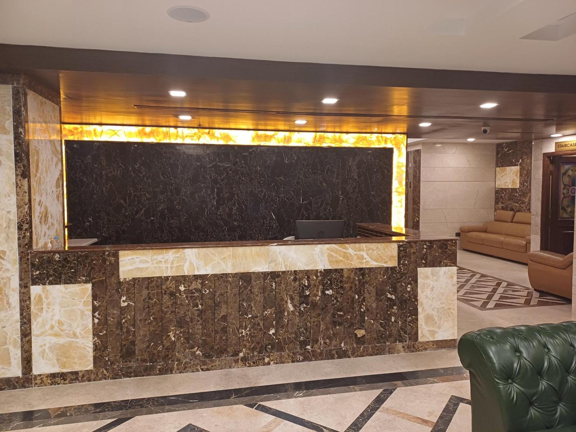 Hotel Benzz Park Čennai Exteriér fotografie